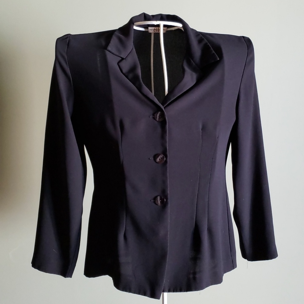 Navy blue button down top